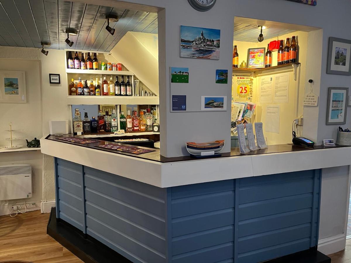 Awel Mor Hotel Criccieth Eksteriør billede