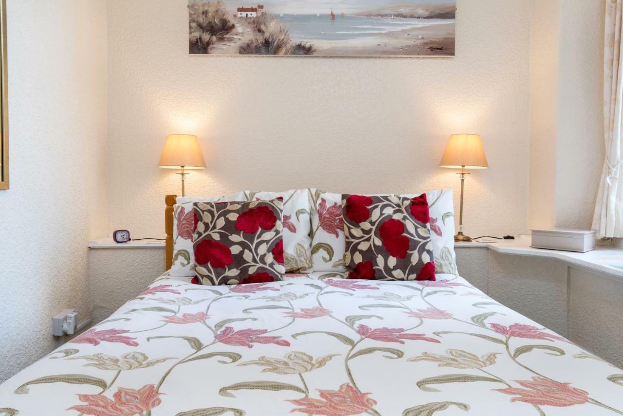 Awel Mor Hotel Criccieth Eksteriør billede