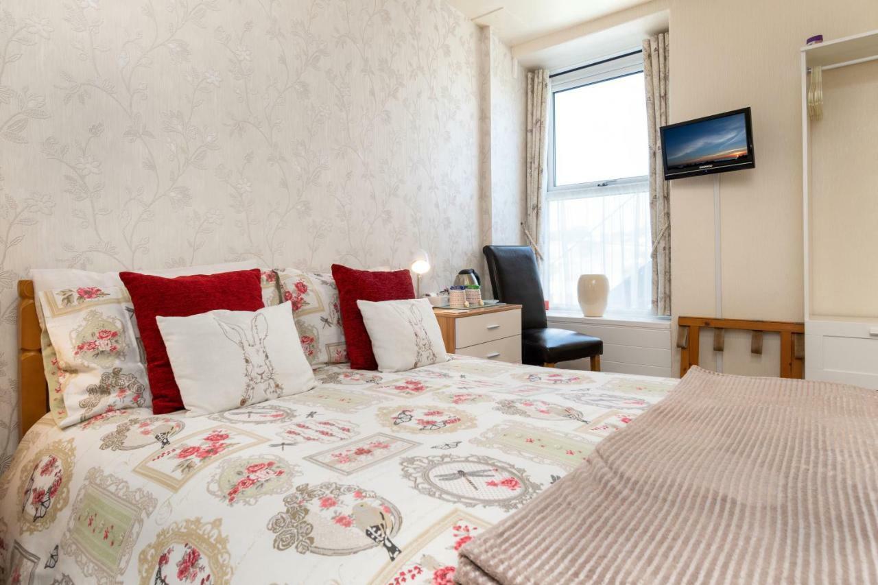 Awel Mor Hotel Criccieth Eksteriør billede